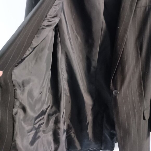 Norma Kamali Boyfriend Jacket Black White Pinstripe Size 4 Blazer Excellent - Picture 6 of 9